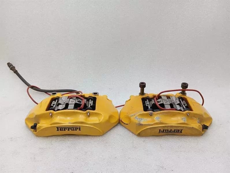 FERRARI Ferrari FF F151 Rear Brake Caliper Set 267335 Rear Brake Caliper Set YELLOW