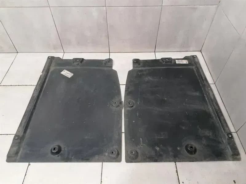 FERRARI GTC4 LUSSO F151M UNDERTRAY 82602100 CENTRE SET Underbody Trim