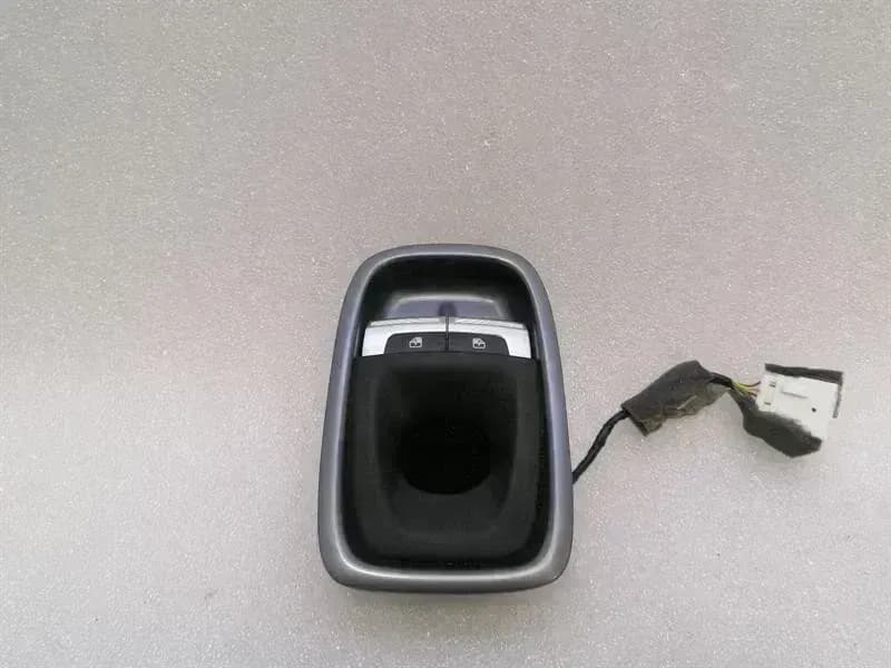 Ferrari GTC4 Lusso F151M switch 88495600 switch window window