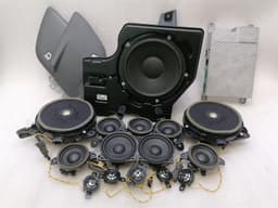 FERRARI Ferrari GTC4 Lusso F151M Speaker 339778 Premium Hi-Fi Version Loudspeakers JBL — thumbnail 1