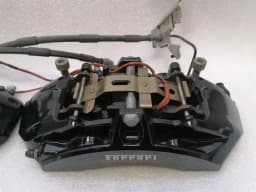FERRARI Ferrari GTC4 Lusso F151M brake caliper 315561 front set brake caliper front set — thumbnail 3