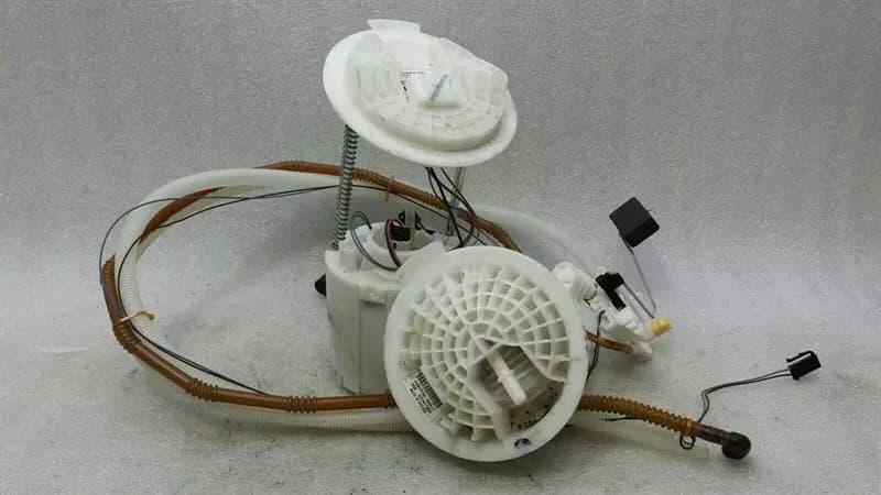 DODGE Dodge Charger 6.4 V8 Fuel Pump Electric 68047333AB Fuel Pump 04581410AC