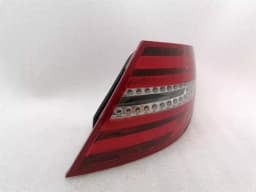 MERCEDES-BENZ Mercedes C Class W204 Right Rear Light A2049060503 Rear Right LED Tail Light — thumbnail 1
