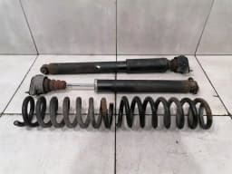 MERCEDES-BENZ Mercedes C63 AMG REAR SET W204 shock absorber A2043201231 shock absorber rear V8 — thumbnail 9