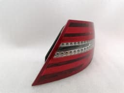 MERCEDES-BENZ Mercedes C Class W204 Right Rear Light A2049060503 Rear Right LED Tail Light — thumbnail 6