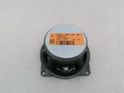 MERCEDES-BENZ Mercedes S-Class W221 Speaker A2218202302 Speaker Harman Kardon L7 — thumbnail 2