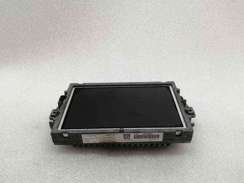 MERCEDES-BENZ Mercedes C Class W204 Navigation Monitor A2049007408 Sat Nav Display Picture Shirt
