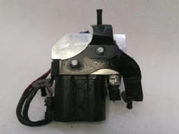 MERCEDES-BENZ Mercedes W221 rear ABC suspension valve A2213201058 rear air suspension valve — thumbnail 6
