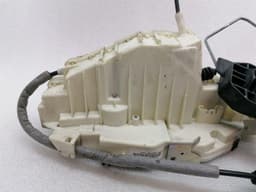 MERCEDES-BENZ Mercedes S-class W221 rear left door lock A2217304335 door lock rear Li — thumbnail 4