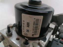 MERCEDES-BENZ Mercedes C63 T204 W204 A.B.S Pump A1729012000 ABS Pump HYDRAULIC BLOCK AMG — thumbnail 3