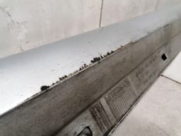 MERCEDES-BENZ Mercedes C63 AMG W204 right side skirt A2046982854 side sills right M156 — thumbnail 4