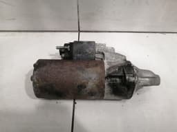 MERCEDES-BENZ Mercedes C63 AMG W204 starter engine A0061516501 starter — thumbnail 3
