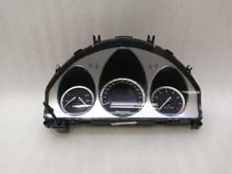 MERCEDES-BENZ Mercedes C63 AMG V8 W204 Instrument Cluster A2045404647 Speedometer M156 MPH UK — thumbnail 2