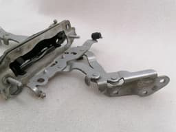 MERCEDES-BENZ Mercedes C Class W204 Bonnet Hinge Set A2048800128 Hood Hinge Set — thumbnail 6