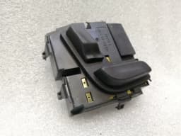 MERCEDES-BENZ Mercedes C Class W204 Right Seat Switch A2048701758 Switch Seat Right — thumbnail 7