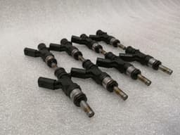 MERCEDES-BENZ Mercedes C63 AMG M156 W204 Injector Set of 8 A1560780023 Injection Nozzle Set — thumbnail 2