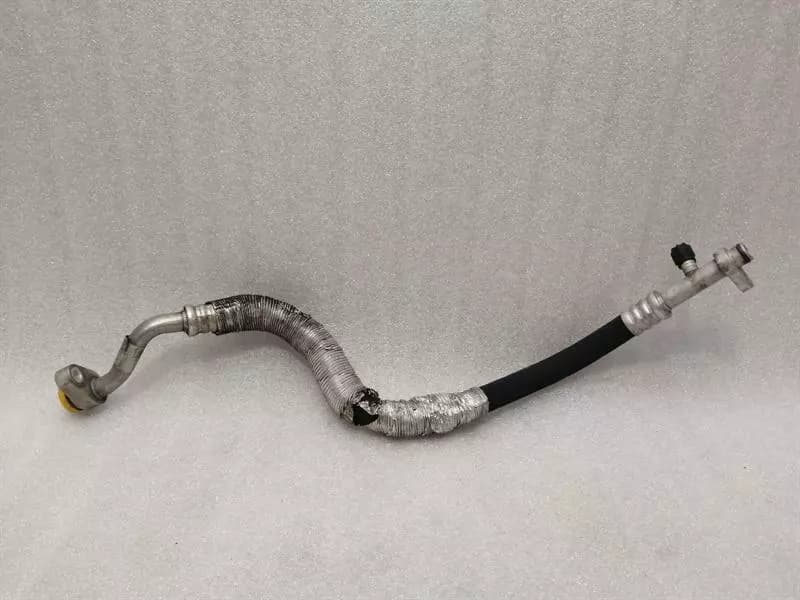 MERCEDES-BENZ Mercedes C Class W204 C63 AMG A/C Pipe A2048309615 Air Conditioning Line Air Conditioning
