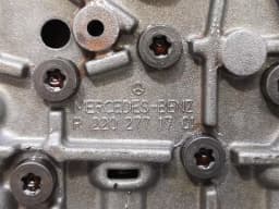 MERCEDES-BENZ Mercedes C Class W204 A2202701206 Transmission Valve Body 7G Ttronic — thumbnail 7