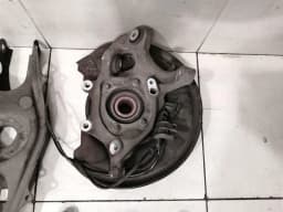 MERCEDES-BENZ Mercedes C Class W204 C63 AMG RRH Hub A2043503208 Wheel Bearing Housing Rear Right — thumbnail 3