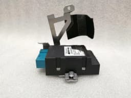 MERCEDES-BENZ Mercedes C63 AMG W204 Fuel Pump ECU A0355400445 Fuel Pump Module M156 V8 — thumbnail 6