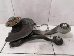 MERCEDES-BENZ Mercedes E63 W212 Right Front Hub A2123300220 Wheel Bearing Housing Front Right — thumbnail 4