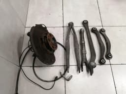 MERCEDES-BENZ Mercedes E63 AMG W211 Left Rear Hub SET A2113504508 Wheel Bearing Housing Rear Left — thumbnail 3