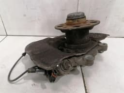 MERCEDES-BENZ Mercedes E63 AMG W212 Left Front Hub A123300120 Wheel Bearing Housing Front Left — thumbnail 3