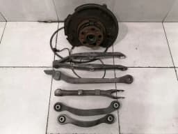 MERCEDES-BENZ Mercedes E63 AMG W211 Right Rear Hub SET A2113504508 Wheel Bearing Housing Rear — thumbnail 1