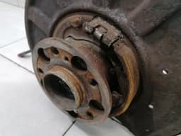 MERCEDES-BENZ Mercedes W212 right rear set A2123502208 wheel bearing housing rear right set AMG — thumbnail 9
