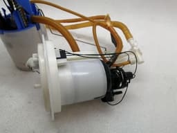MERCEDES-BENZ Mercedes E63 AMG W212 Fuel Pump Electric A2184700494 Fuel Pump M156 AMG — thumbnail 10