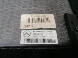 MERCEDES-BENZ Mercedes E W212 Luggage Compartment Cover A2126800002 Trunk Trim — thumbnail 8