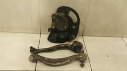MERCEDES-BENZ Mercedes C Class W204 C63 AMG Left Front Hub A2043321901 Wheel Bearing Housing Front L — thumbnail 3