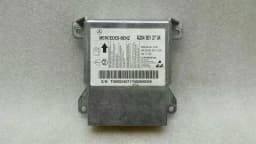 MERCEDES-BENZ Mercedes C Class W204 Safety Module ECU A2049012704 Air Control Unit SRS — thumbnail 1