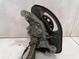 MERCEDES-BENZ Mercedes C63 AMG W204 Left Front Hub A2043321901 Wheel Bearing Housing Front Left — thumbnail 5