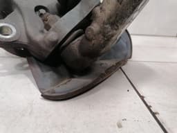 MERCEDES-BENZ Mercedes C63 AMG W204 Left Front Hub A2043321901 Wheel Bearing Housing Front Left — thumbnail 8