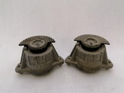 MERCEDES-BENZ Mercedes E63 AMG W212 Engine Mount Set A2122400317 Engine Holder Set M156 — thumbnail 1