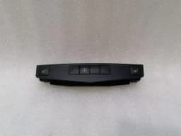 MERCEDES-BENZ Mercedes C Class W204 Seat Heating Switch A2048705510 Seat Heater Switch — thumbnail 1