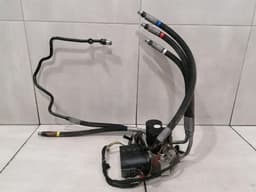MERCEDES-BENZ Mercedes W221 rear ABC suspension valve A2213201058 rear air suspension valve — thumbnail 1