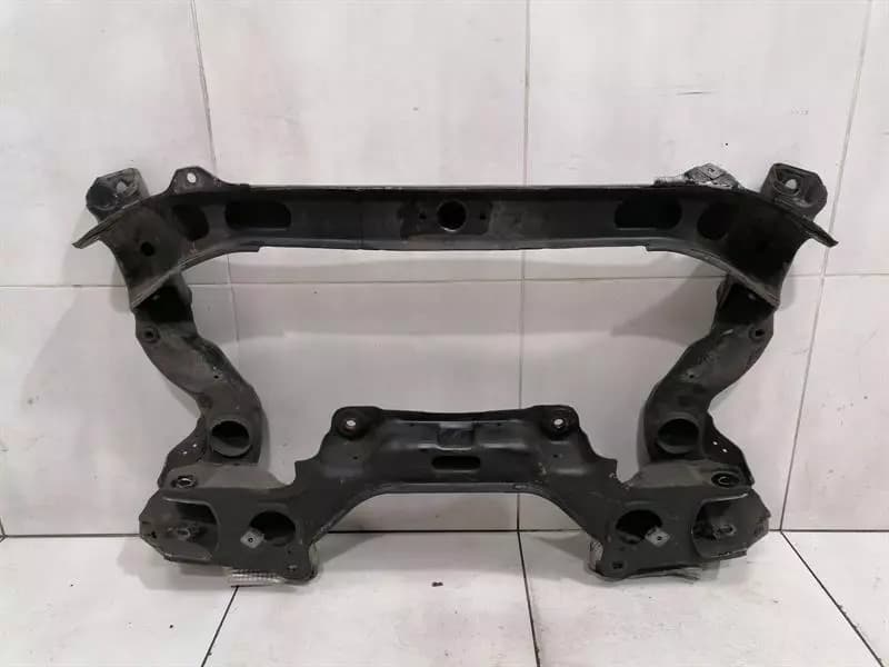Mercedes E Class W211 Beam Subframe Front A2116201587 Front Axle Beam