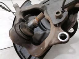 MERCEDES-BENZ Mercedes E63 AMG W211 Right Front Hub A2113306720 Wheel Bearing Housing Front Right — thumbnail 5