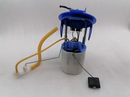 MERCEDES-BENZ Mercedes C63 AMG W204 Fuel Pump Electric A2124703194 Fuel Pump V8 — thumbnail 8
