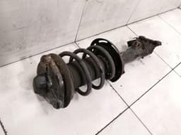 MERCEDES-BENZ Mercedes C63 AMG M156 W204 Shock Absorber Front A2043205530 Front Shock Absorber — thumbnail 3