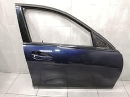 MERCEDES-BENZ Mercedes C Class W204 Right Front Door A2047200205 Door Front Right — thumbnail 6