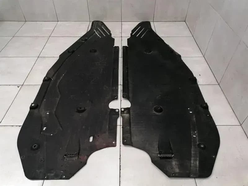 Ferrari 812 Superfast Undertray 88084100 Underfloor Trim Set