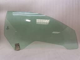 FERRARI Ferrari F12 Berlinetta F152 FRH Door Glass 84281500 Door Window Front Right — thumbnail 1