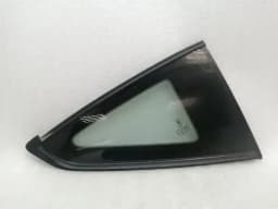 FERRARI Ferrari F12 Berlinetta RRH Quarter Glass 84265000 Door Window 1⁄4 Rear Right — thumbnail 1