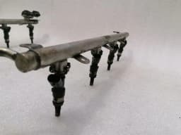MERCEDES-BENZ Mercedes ML W164 Fuel Rail A1560701595 Injection Strip Pipe Distributor M156 V8 — thumbnail 6