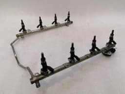 MERCEDES-BENZ Mercedes ML W164 Fuel Rail A1560701595 Injection Strip Pipe Distributor M156 V8 — thumbnail 10