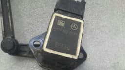 MERCEDES-BENZ Mercedes R63 AMG W251 Xenon Level Sensor A0105427717 Level Controller. — thumbnail 2