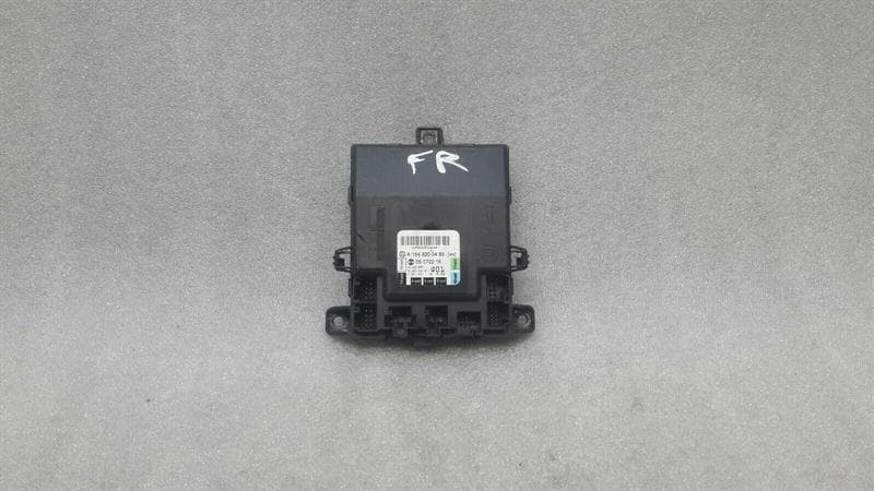 Mercedes R Class W251 Door Control Unit Front RE A1648200485 Front Door Module.